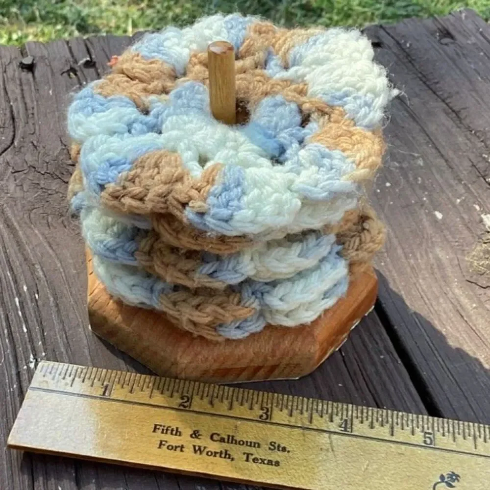 Handmade Crochet Coasters Set‎ Floral Design Wood Holder Blue Brown Cream VTG